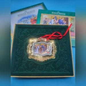 2011 White House Collectible Christmas Ornament